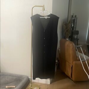 Black Sleeveless Button-Down Dress